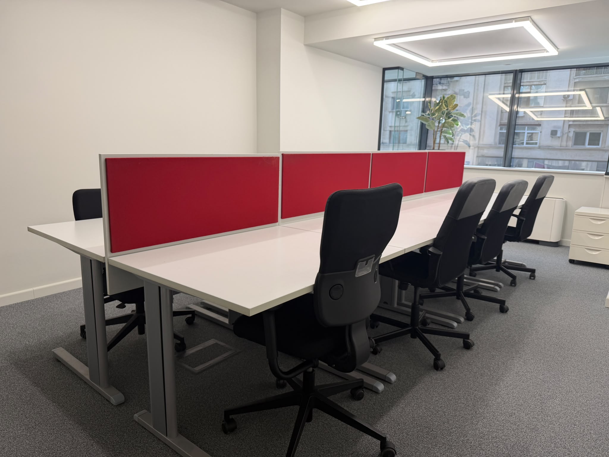 Office nr. 4 V222